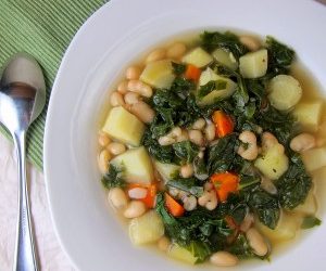 Kale White Bean Vegetable Soup